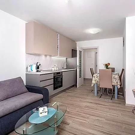 Kvarner Bay 4* - 4 Hotel 4*